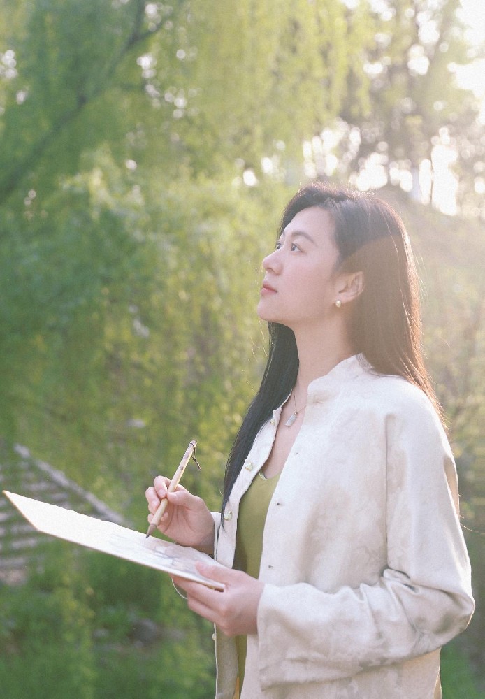 汪彬（国瓷红叶画院高级画师）